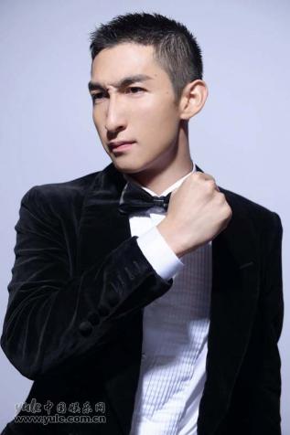 武大靖
